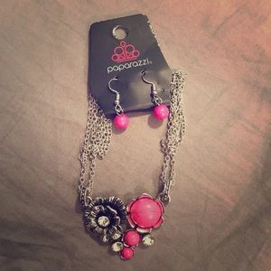 Pink flower pendant necklace and earrings set